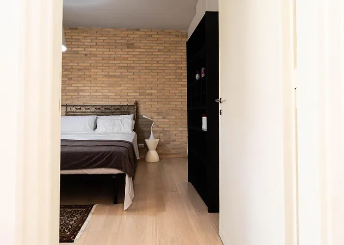 Centro * * * * *- S.croce In Gerusalemme Loft Appartement Rome