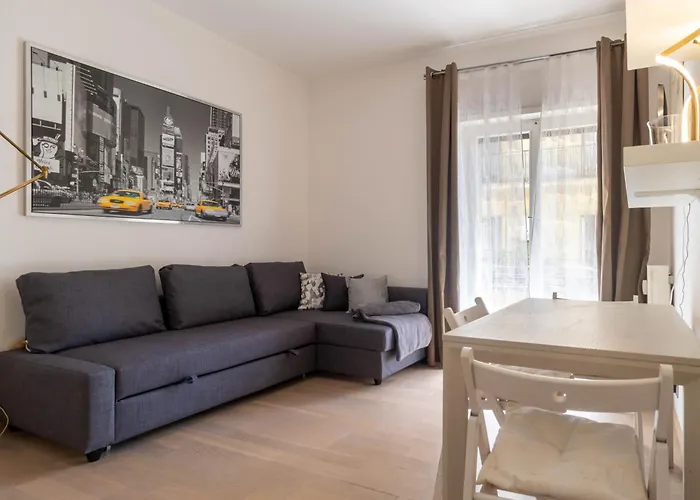 Centro * * * * *- S.croce In Gerusalemme Loft Appartement *